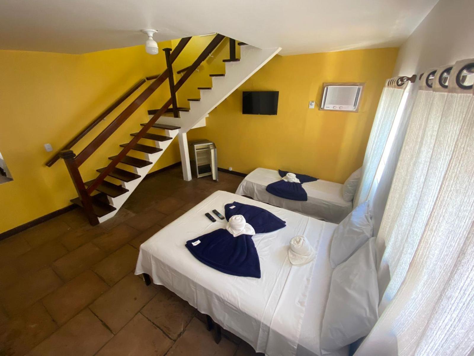 Family Room with Balcony,1539171598:JPEG