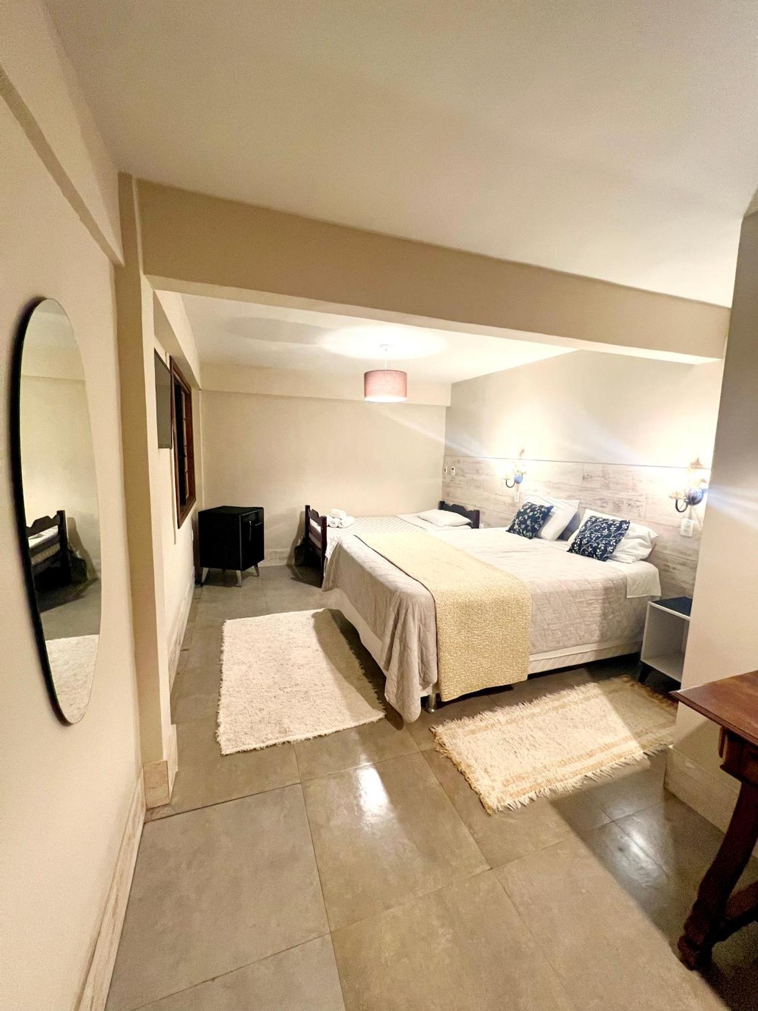 Quarto Triplo Standard