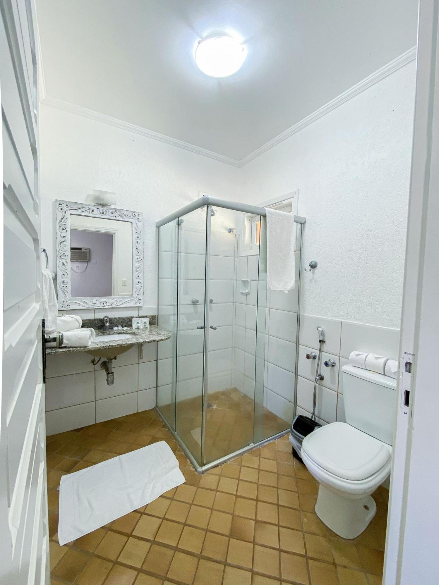Quarto Quádruplo Standard