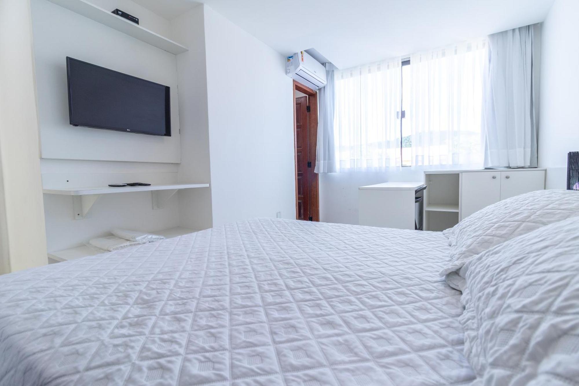 Small Double Room,1553526145:JPEG