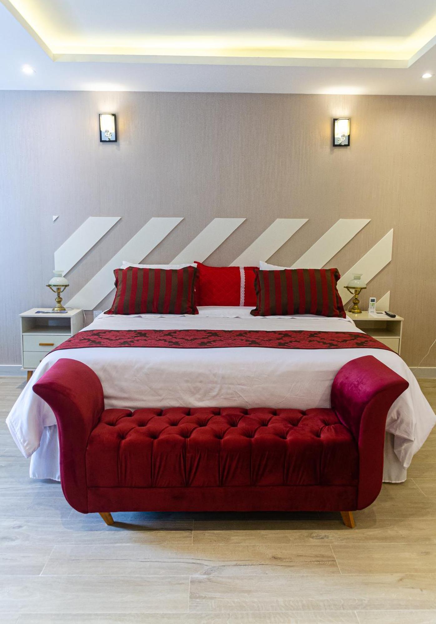 Presidential Suite