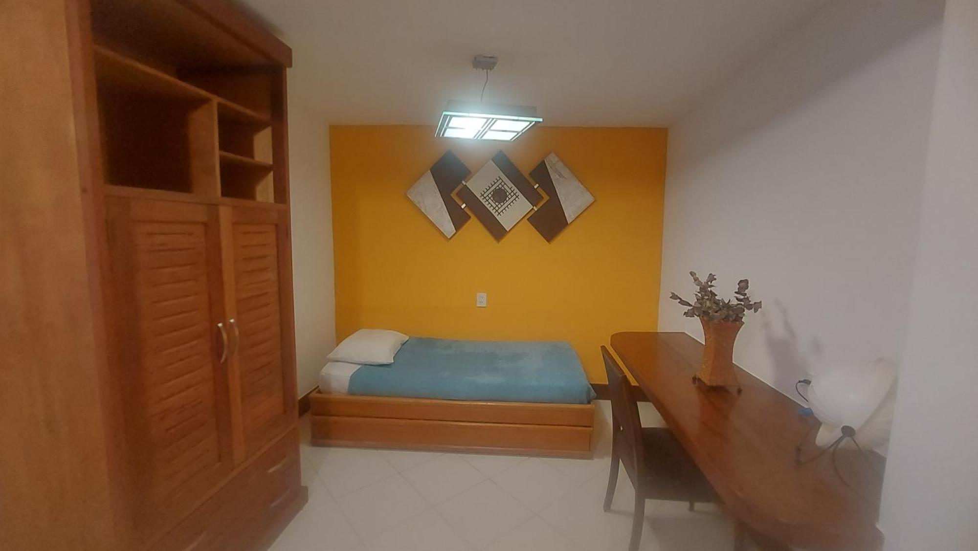Deluxe Family Room,1554009667:JPEG
