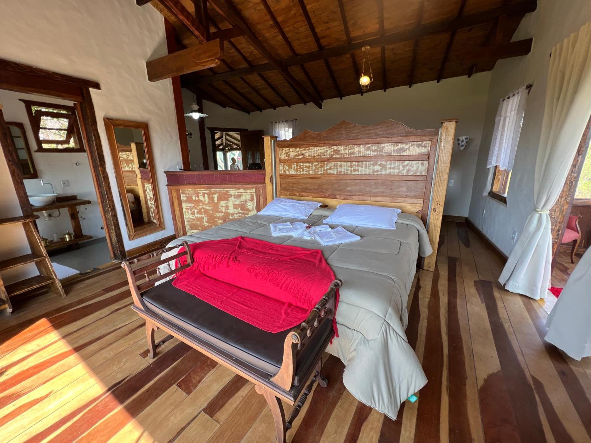 Chalet,1554273577:JPEG