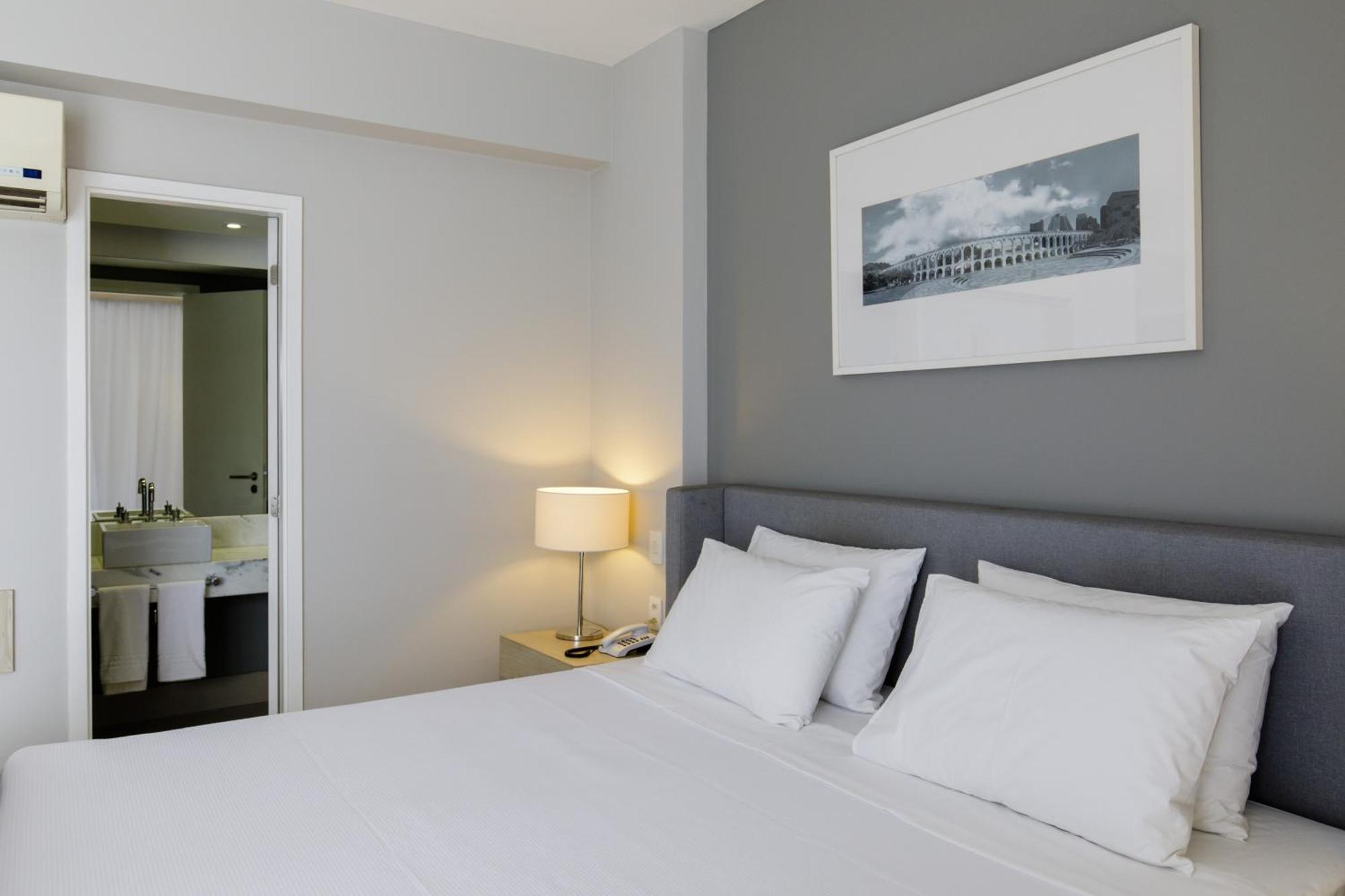 Queen Room,1622882183:JPEG