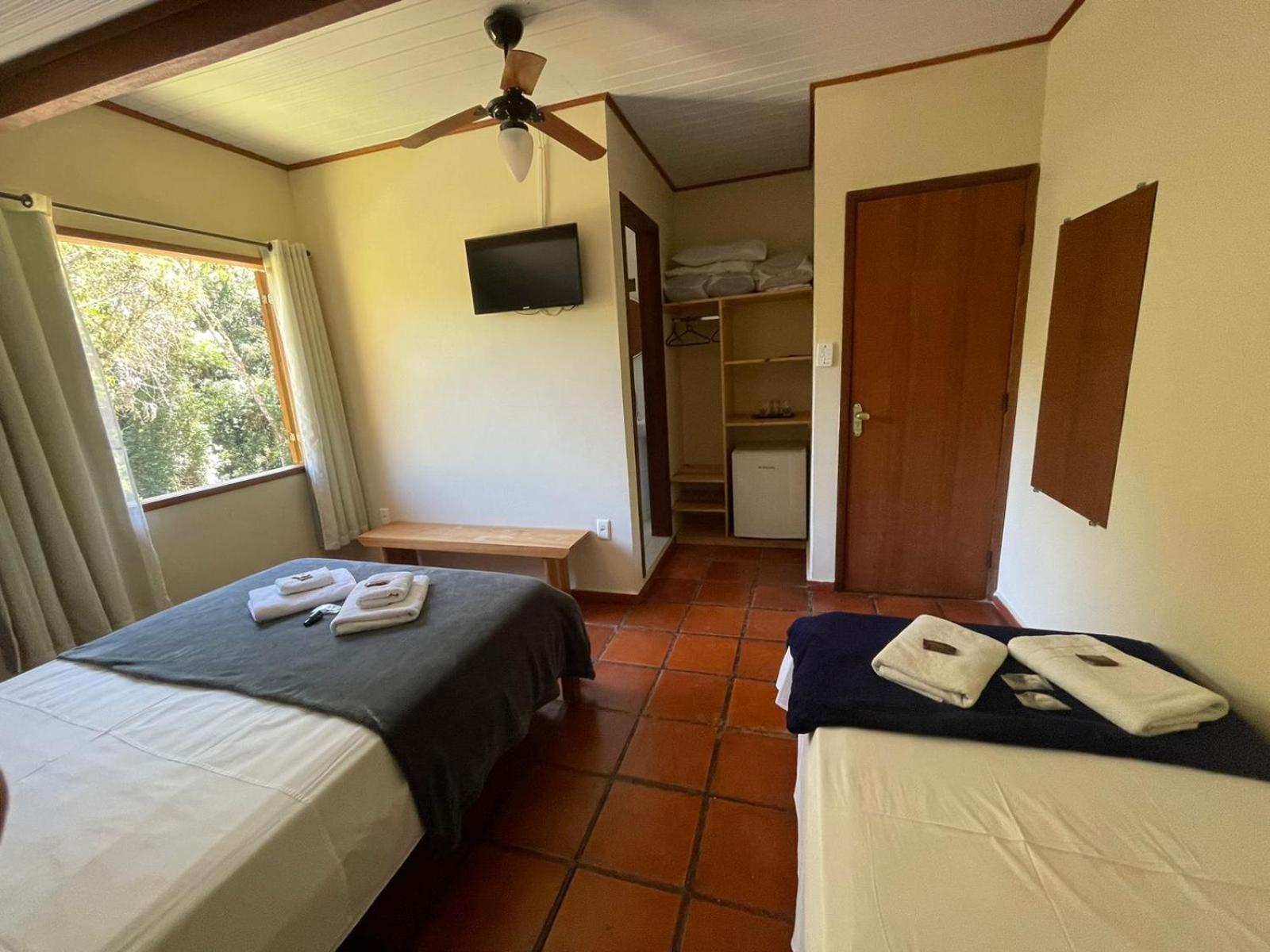 Quadruple Room Private Bathroom