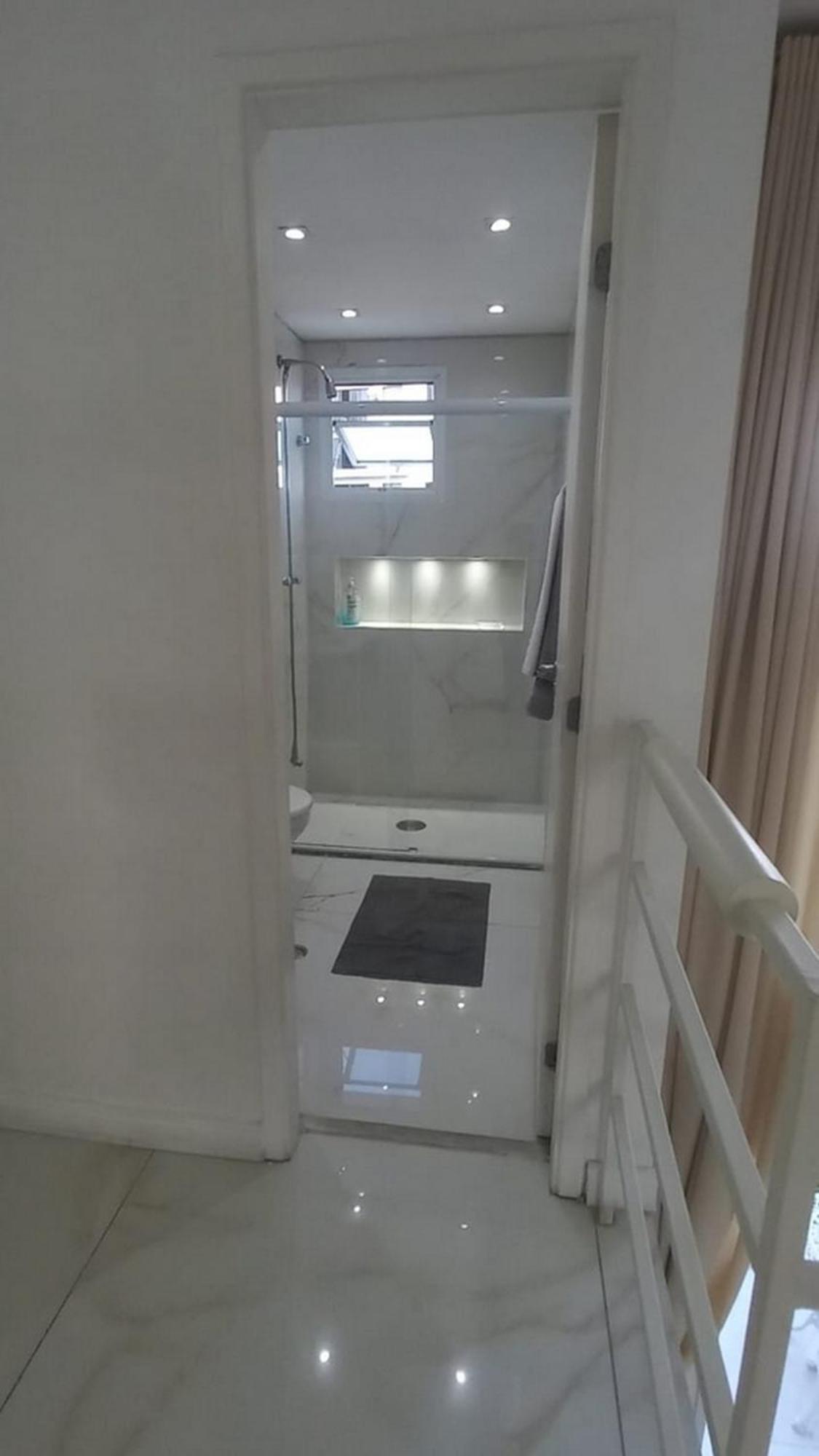 Apartment Split Level