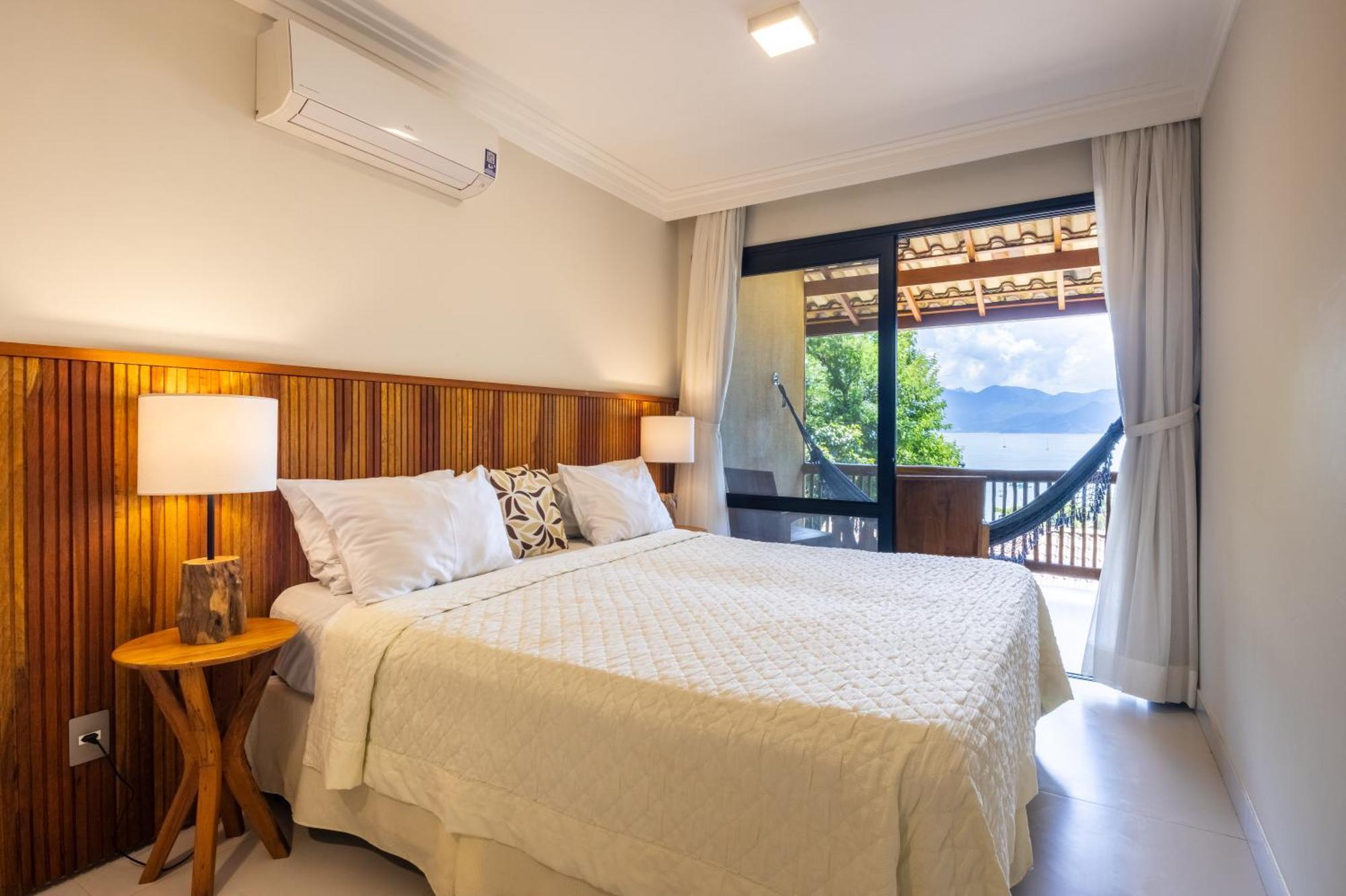 Superior Triple Room Sea View
