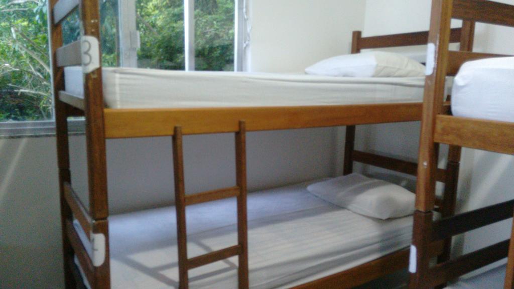Single Bed 10-Bed Dormitory Room