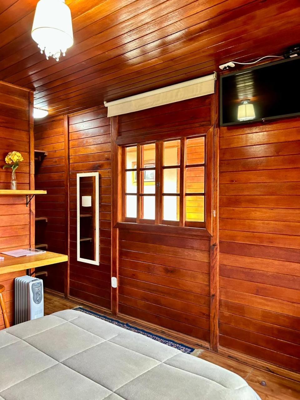 Double Room Mountain View