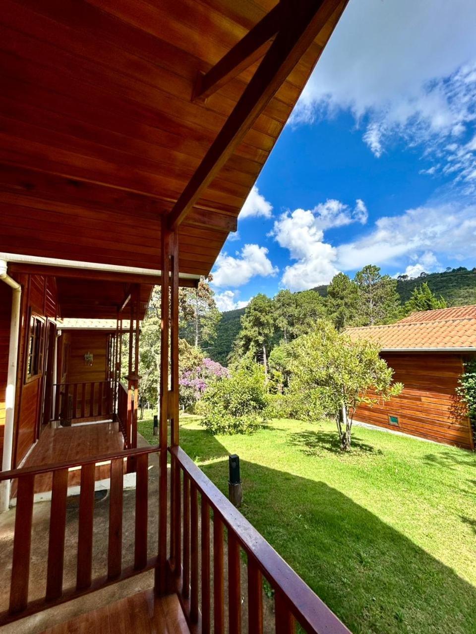 Double Room Mountain View
