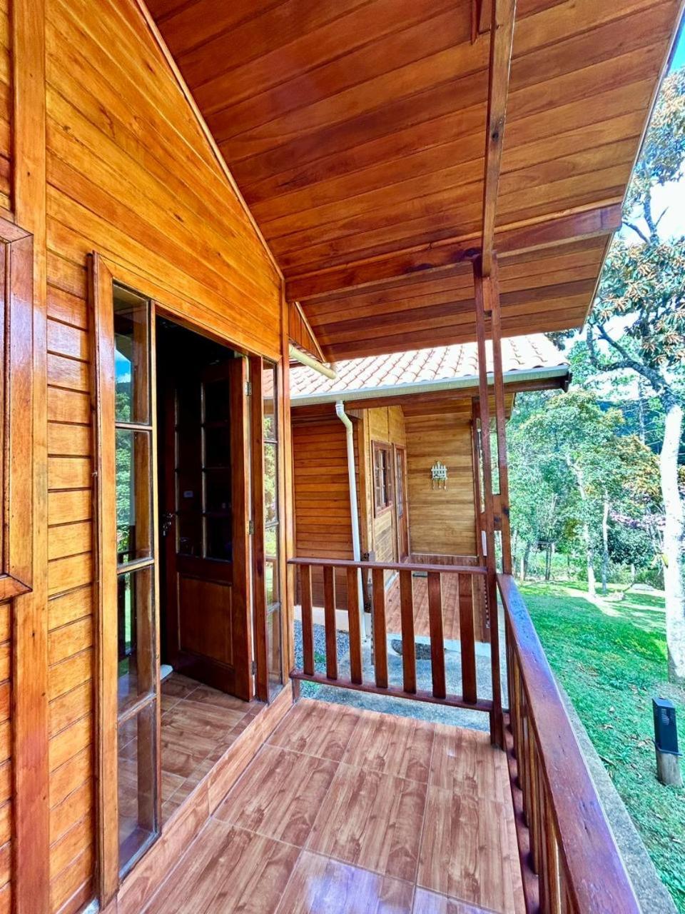 Double Room Mountain View