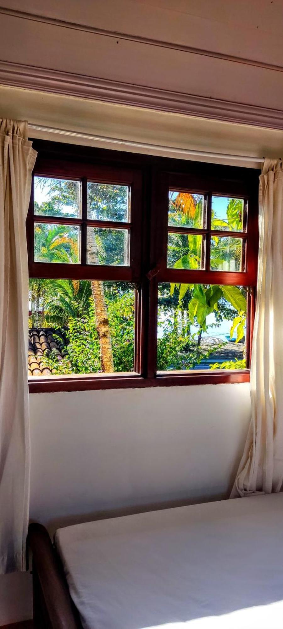 Quarto Triplo Superior com Vista do Mar