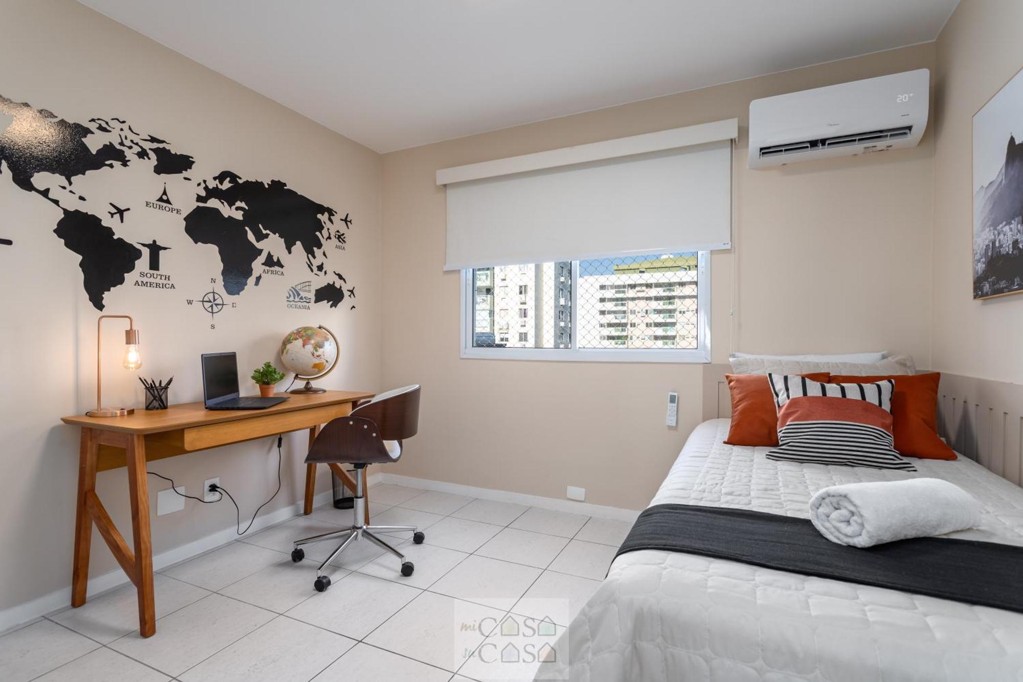 Apartment mit Balkon