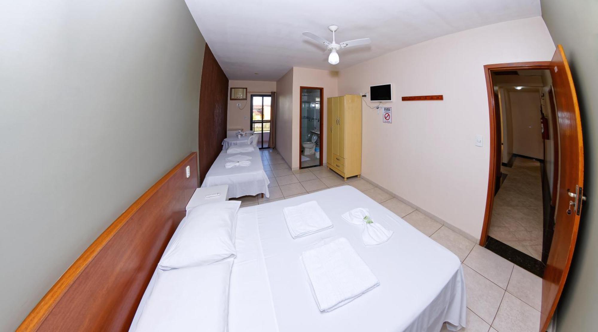 Comfort Triple Room