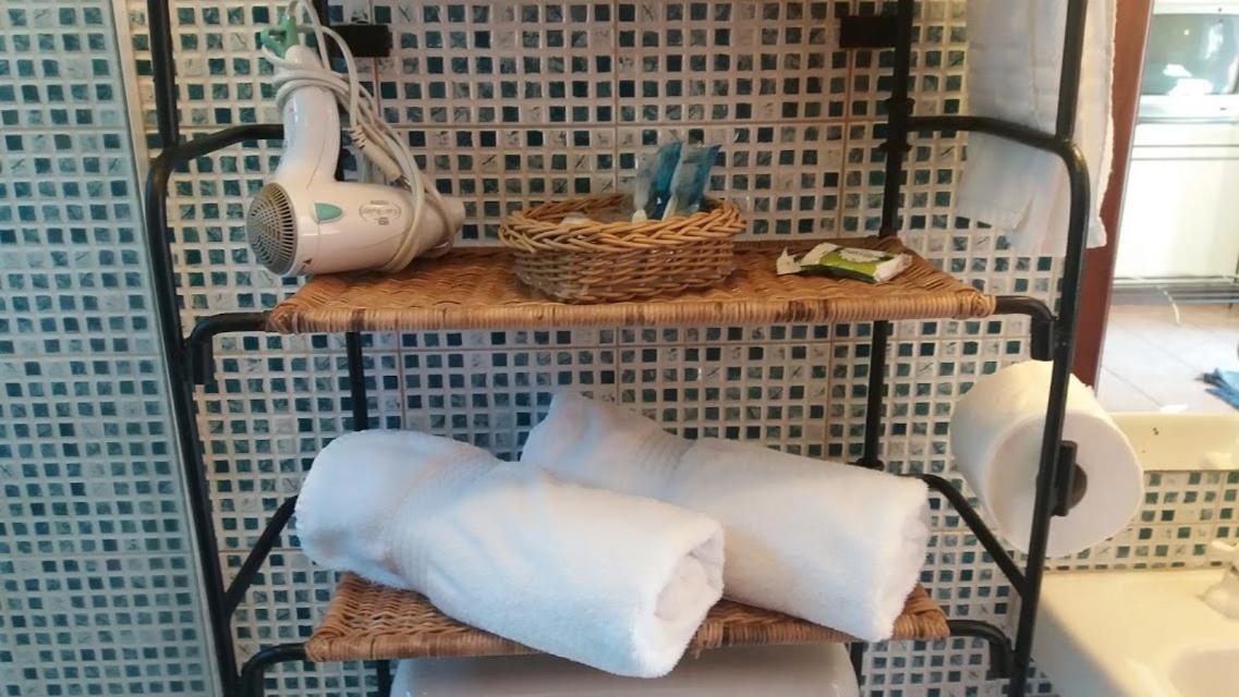 Chalet Master Spa Bath,1698941163:JPEG