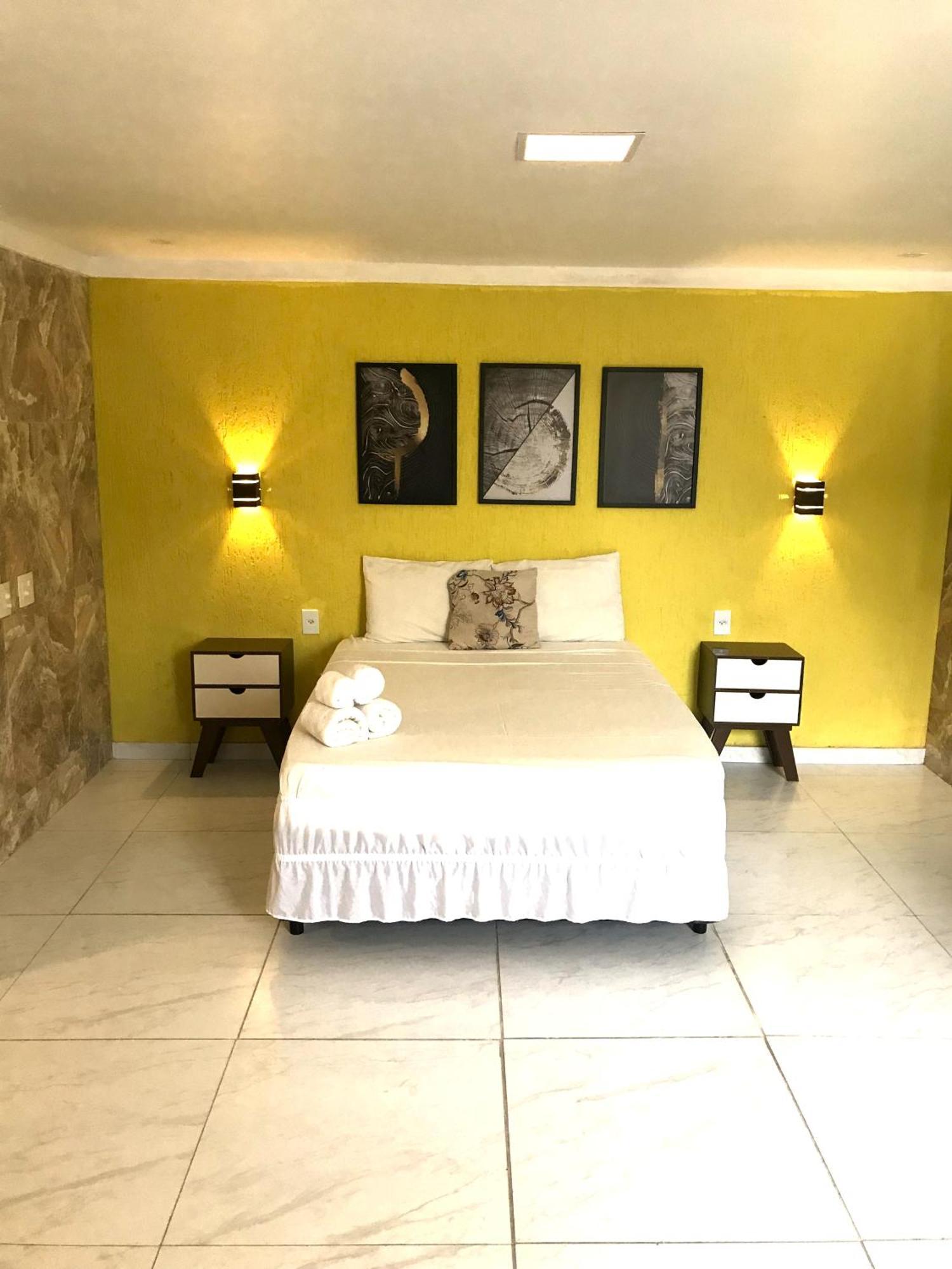 Standard Family Room,1593664834:JPEG