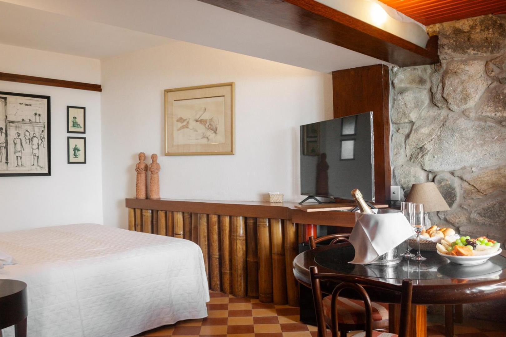 Main Suite with Sea View and Balcony,1600564146:JPEG