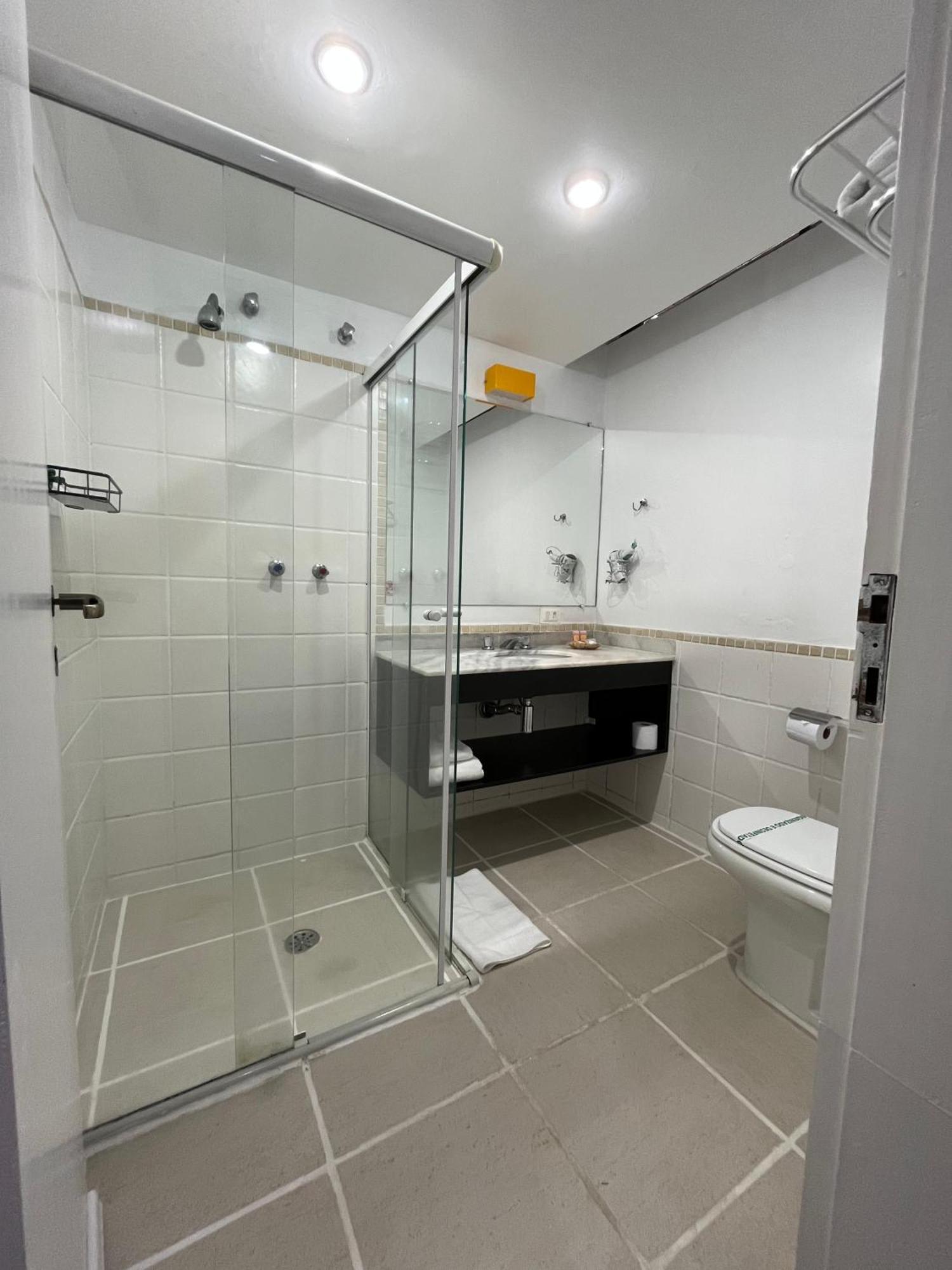 Deluxe Room,1607238966:JPEG