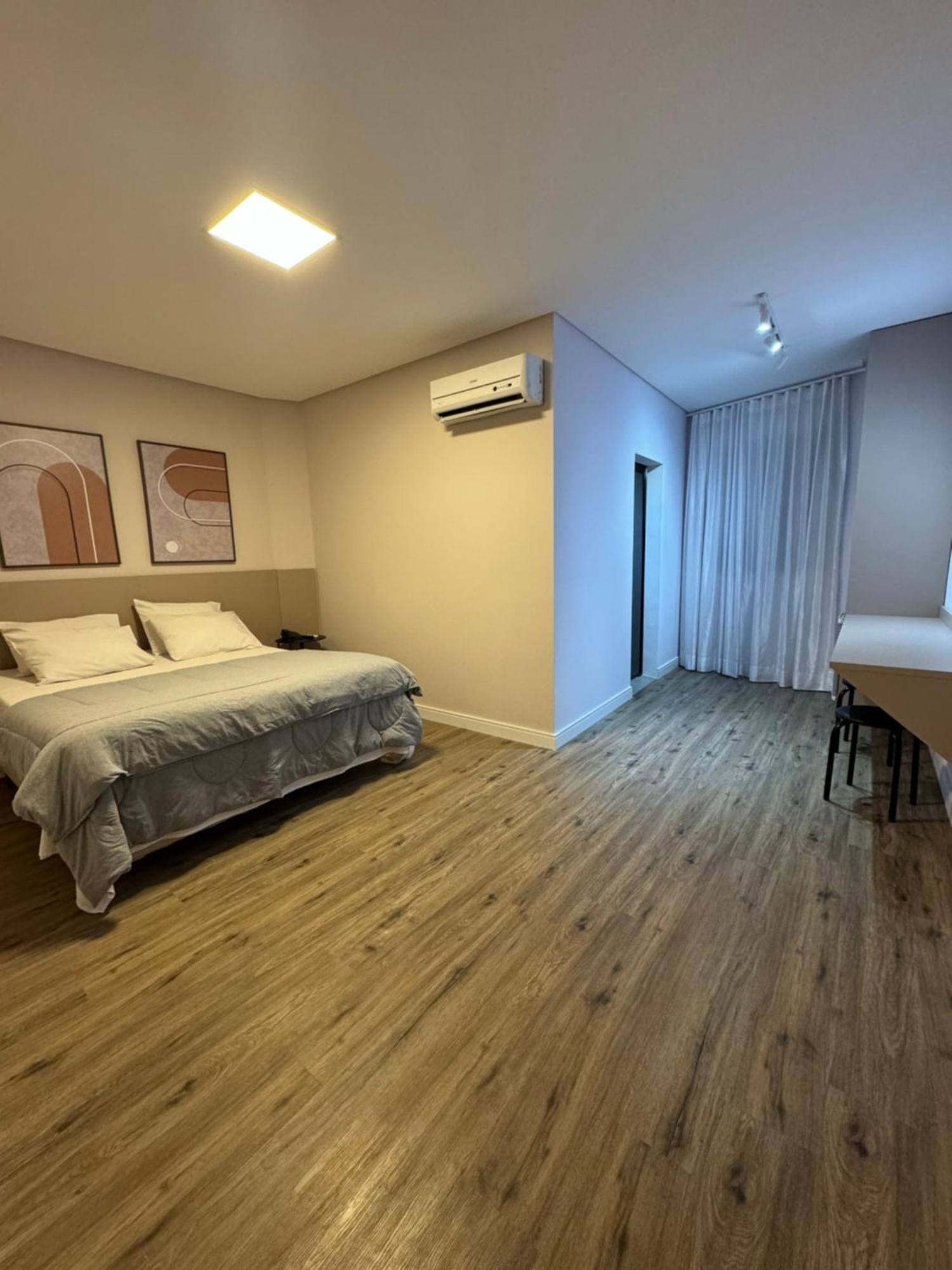 Superior Room,1607685219:JPEG