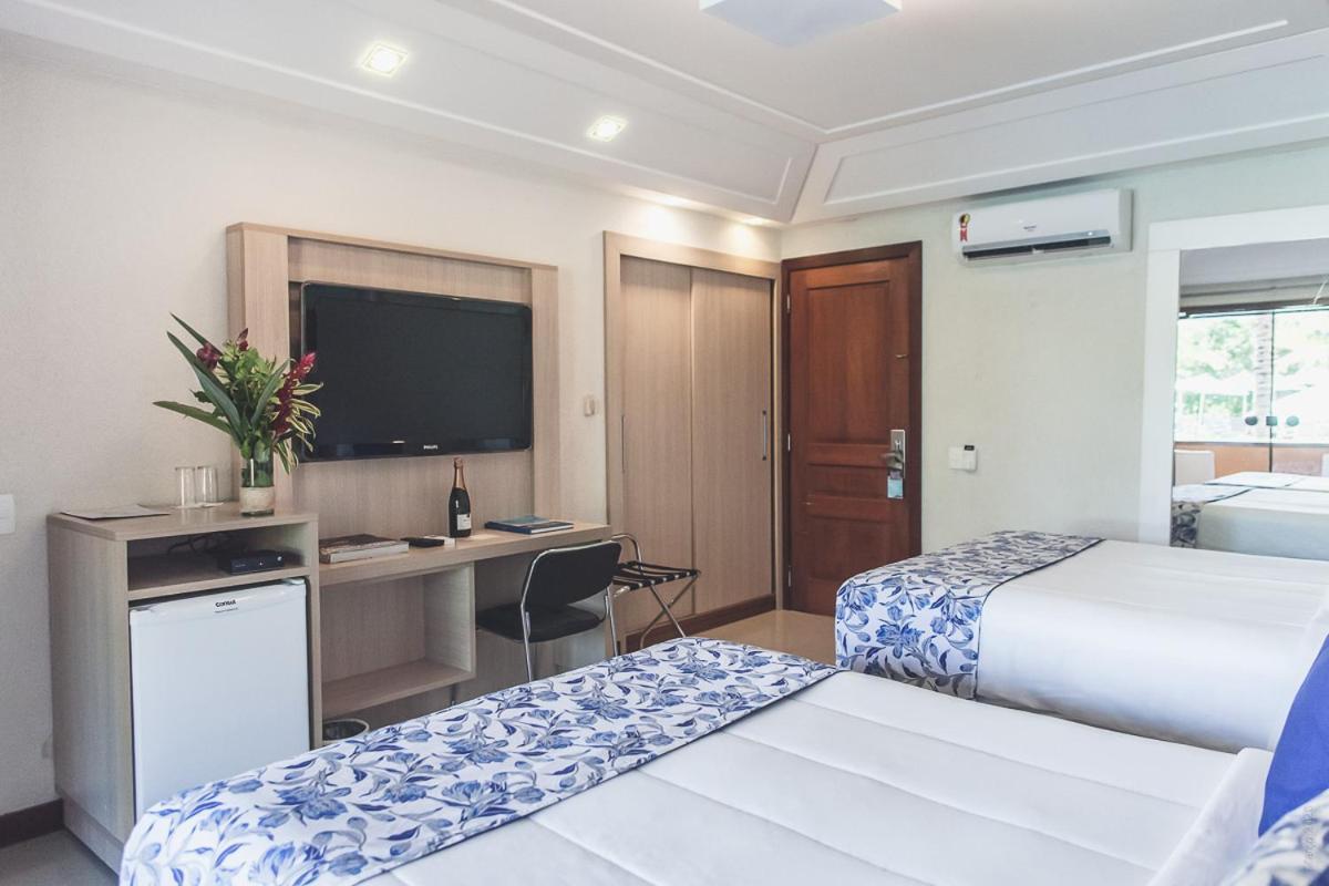 Executive Suite,1619172183:JPEG