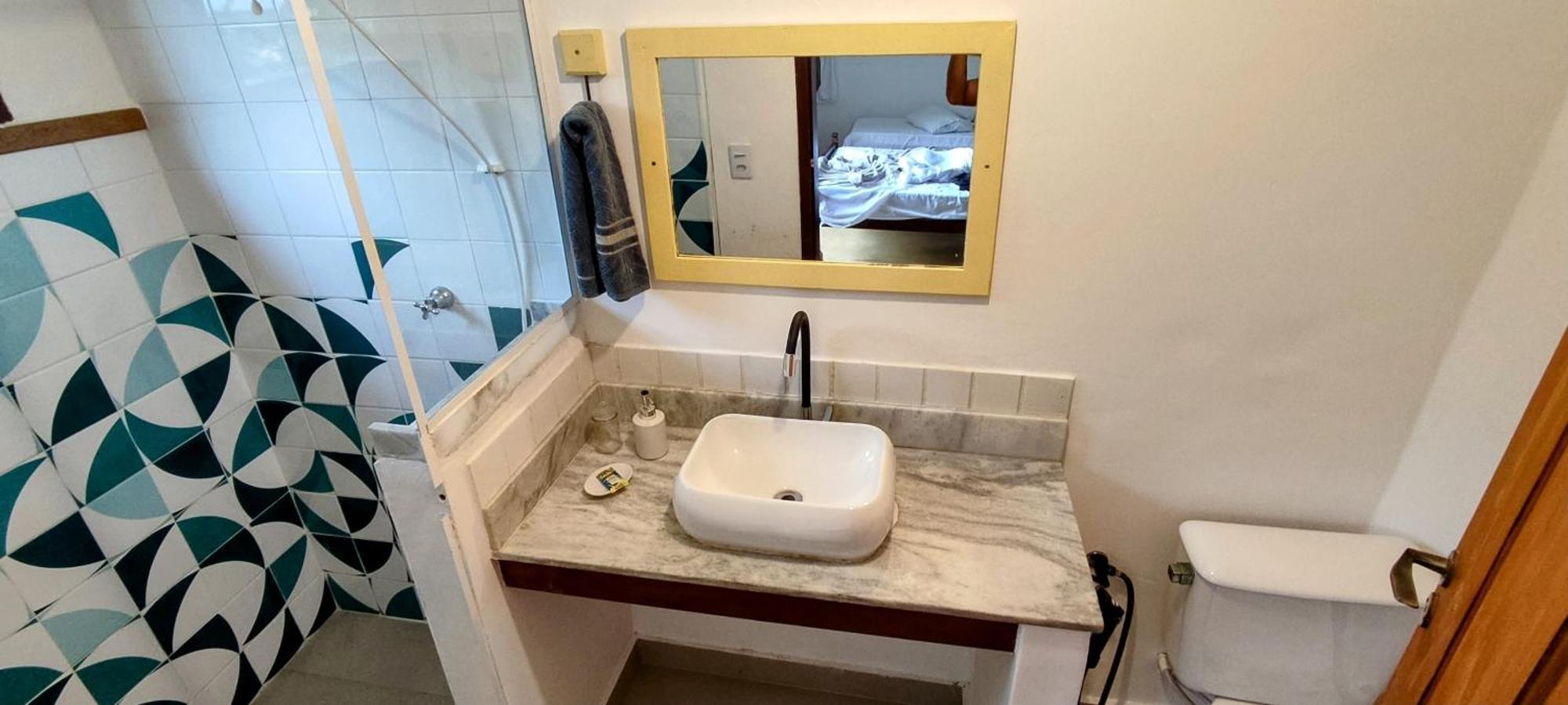 Quarto Triplo com Vista do Jardim