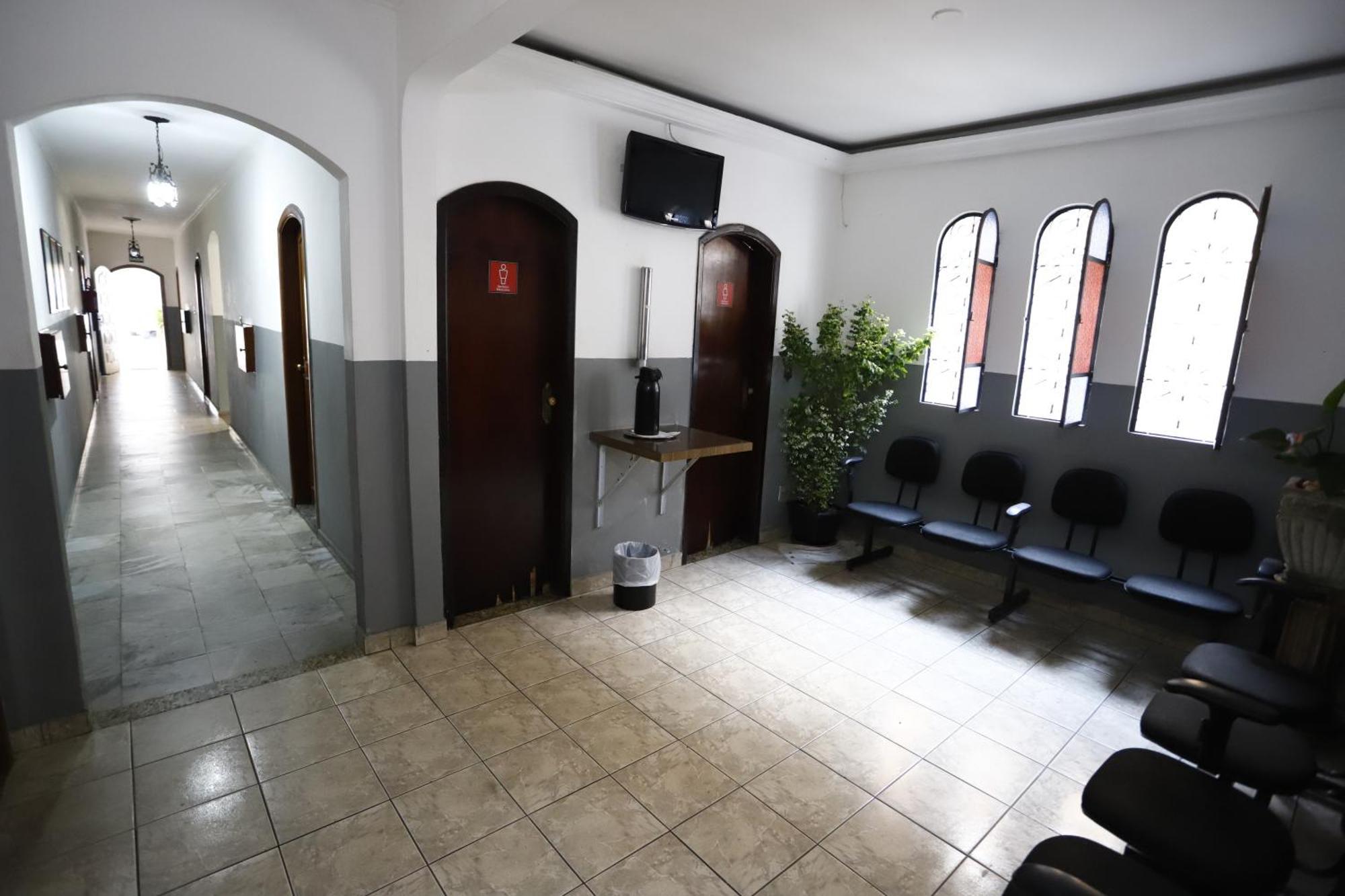 Large Single Room,1622083373:JPEG