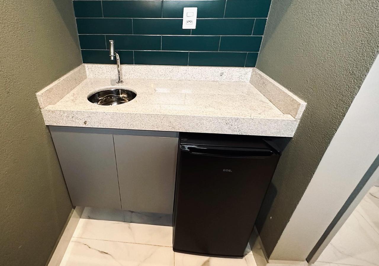 Quarto Duplo Deluxe (2 Adultos + 1 Criança)