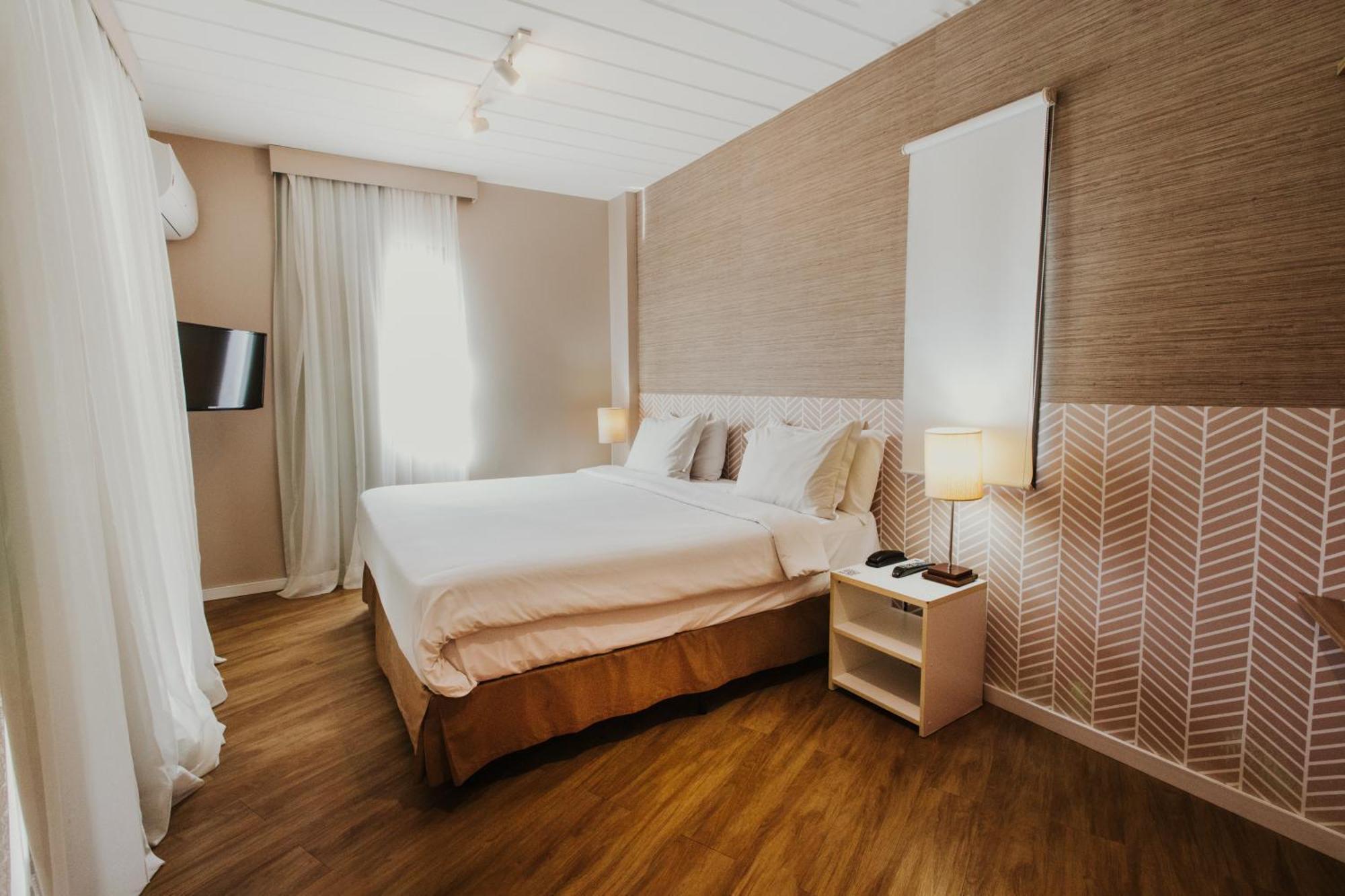 Junior Suite,1628651129:JPEG