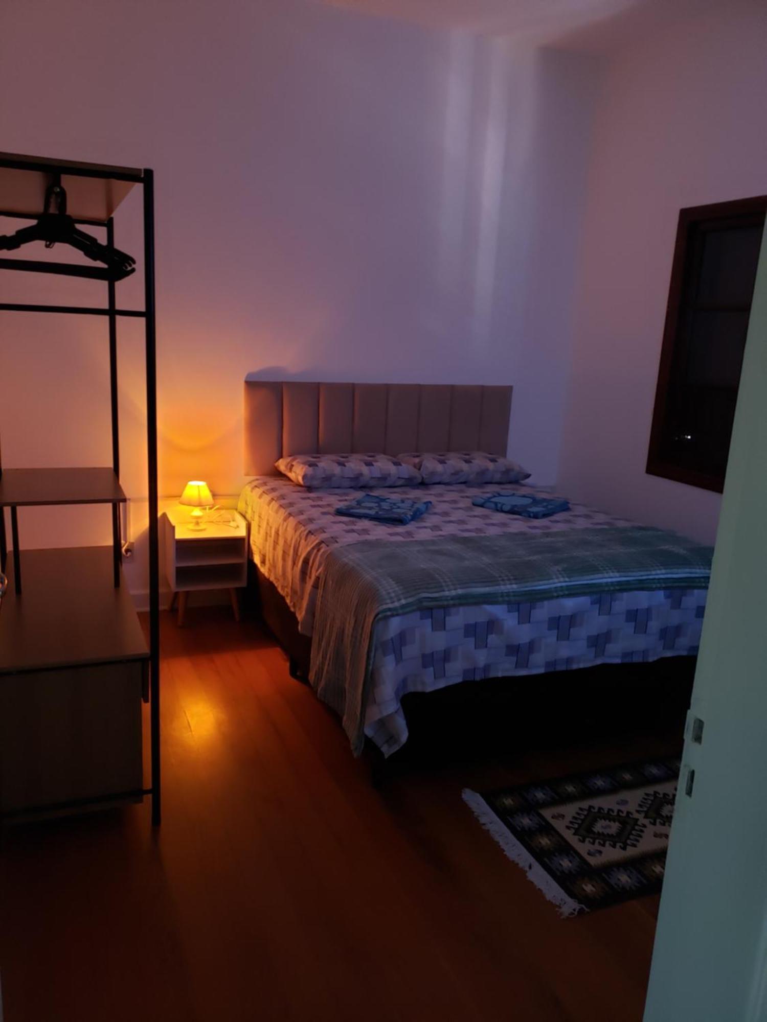 Deluxe Queen Suite