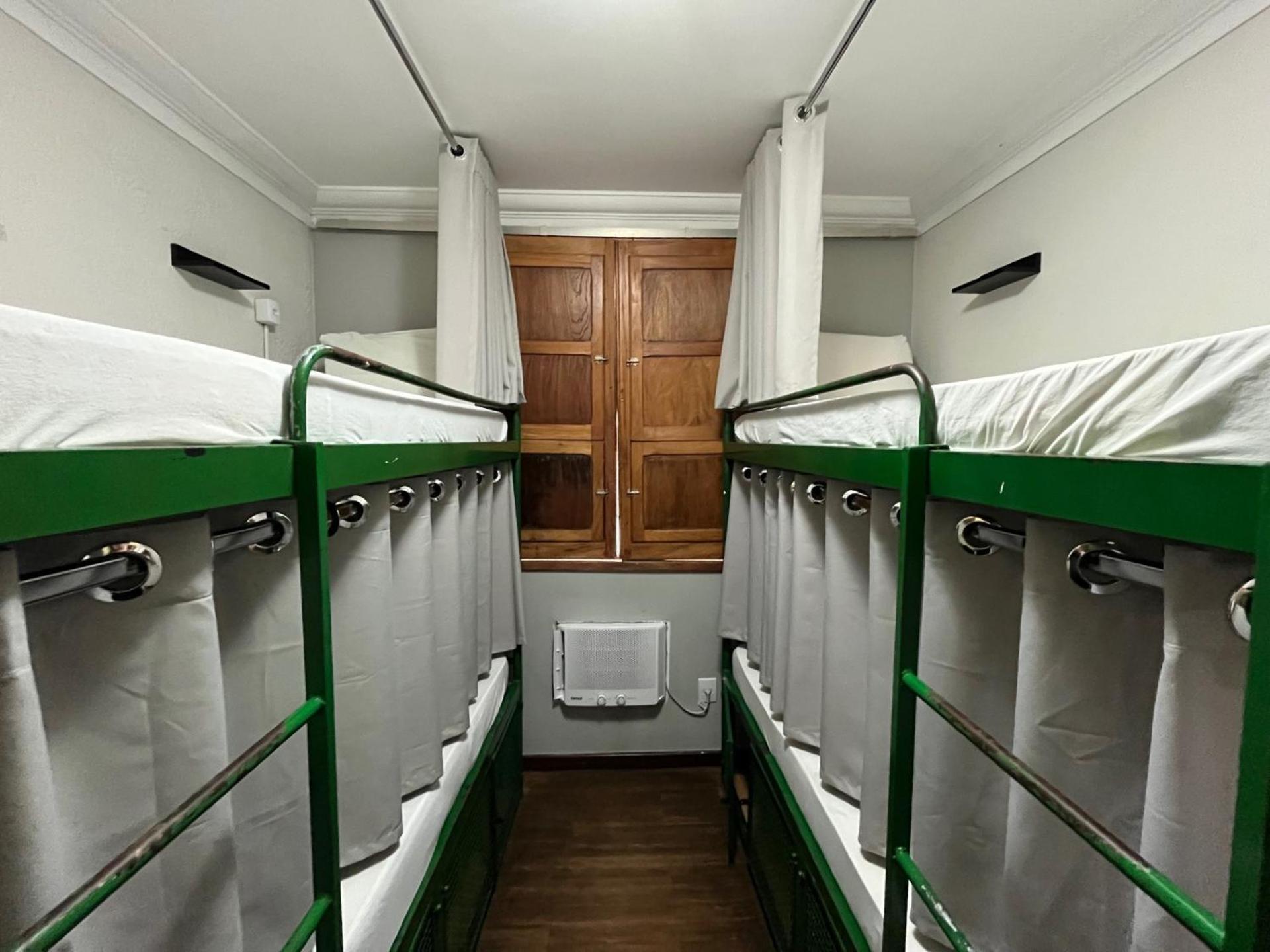 Bed in 4-Bed Mixed Dormitory Room