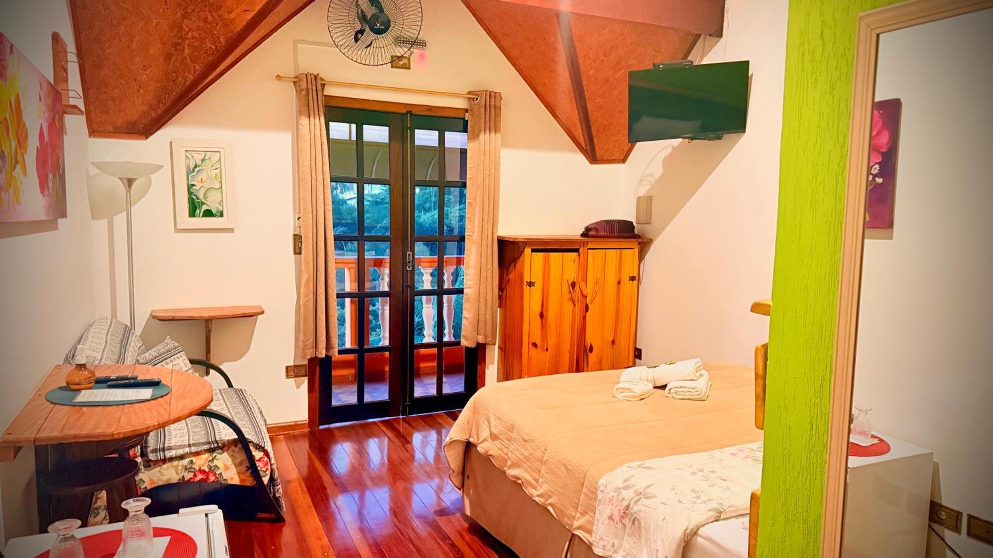 Deluxe Double Room Balcony,1652767294:JPEG
