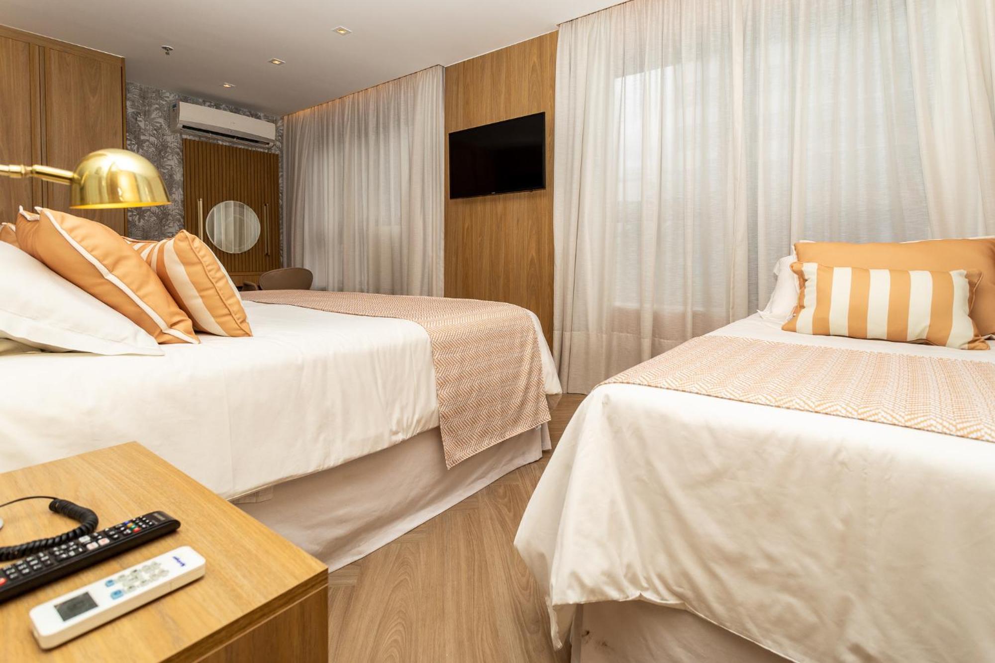 Luxury Triple Room
