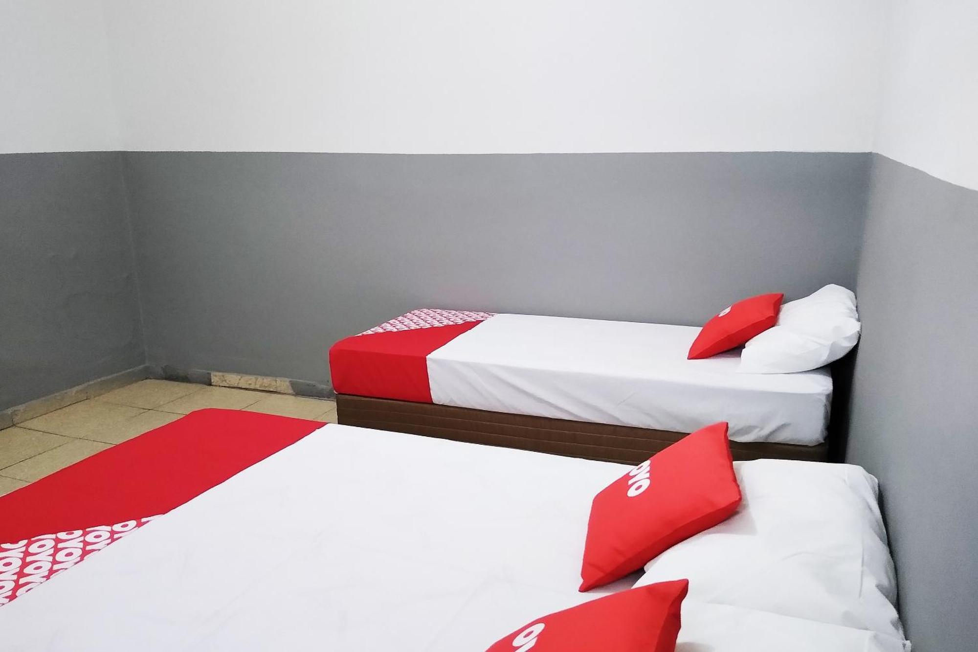 Triple Room 1 Double bed 1 Single bed