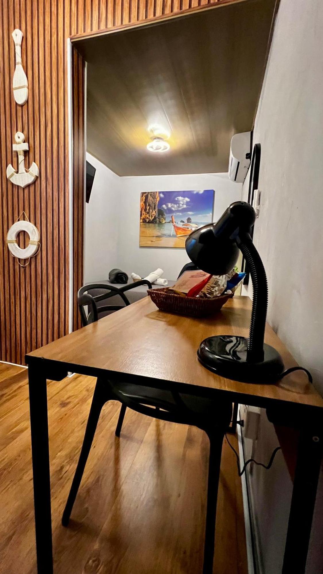 Deluxe Room,1659525164:JPEG