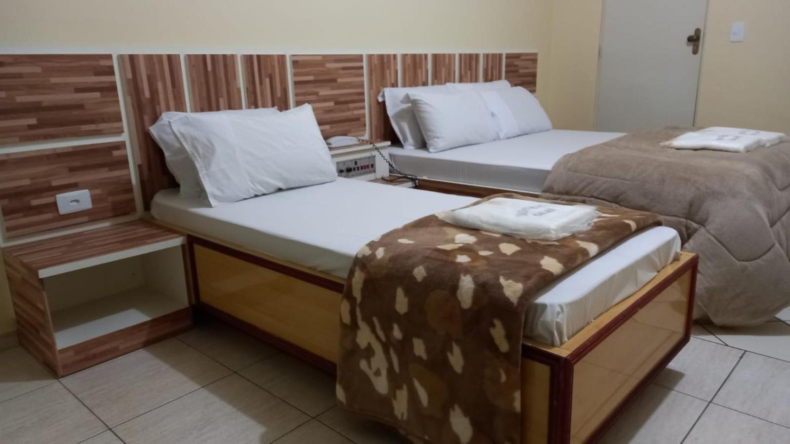 Quarto Duplo Econômico