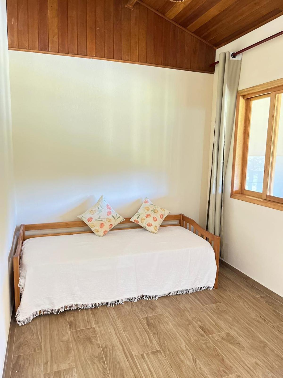 Suíte com Vista para a Piscina