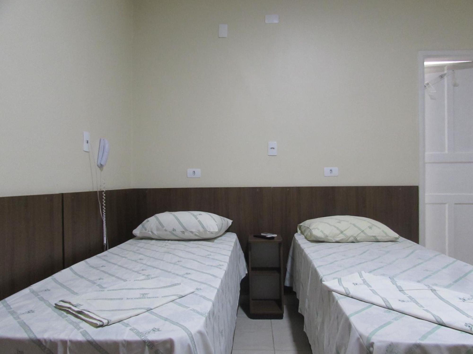 Quarto Duplo