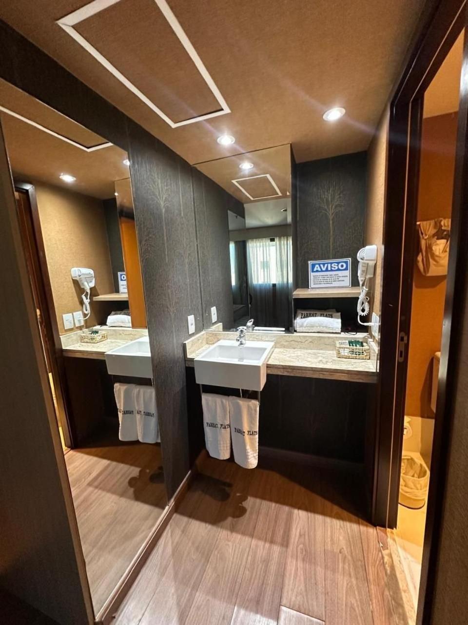 King Suite,1697405043:JPEG