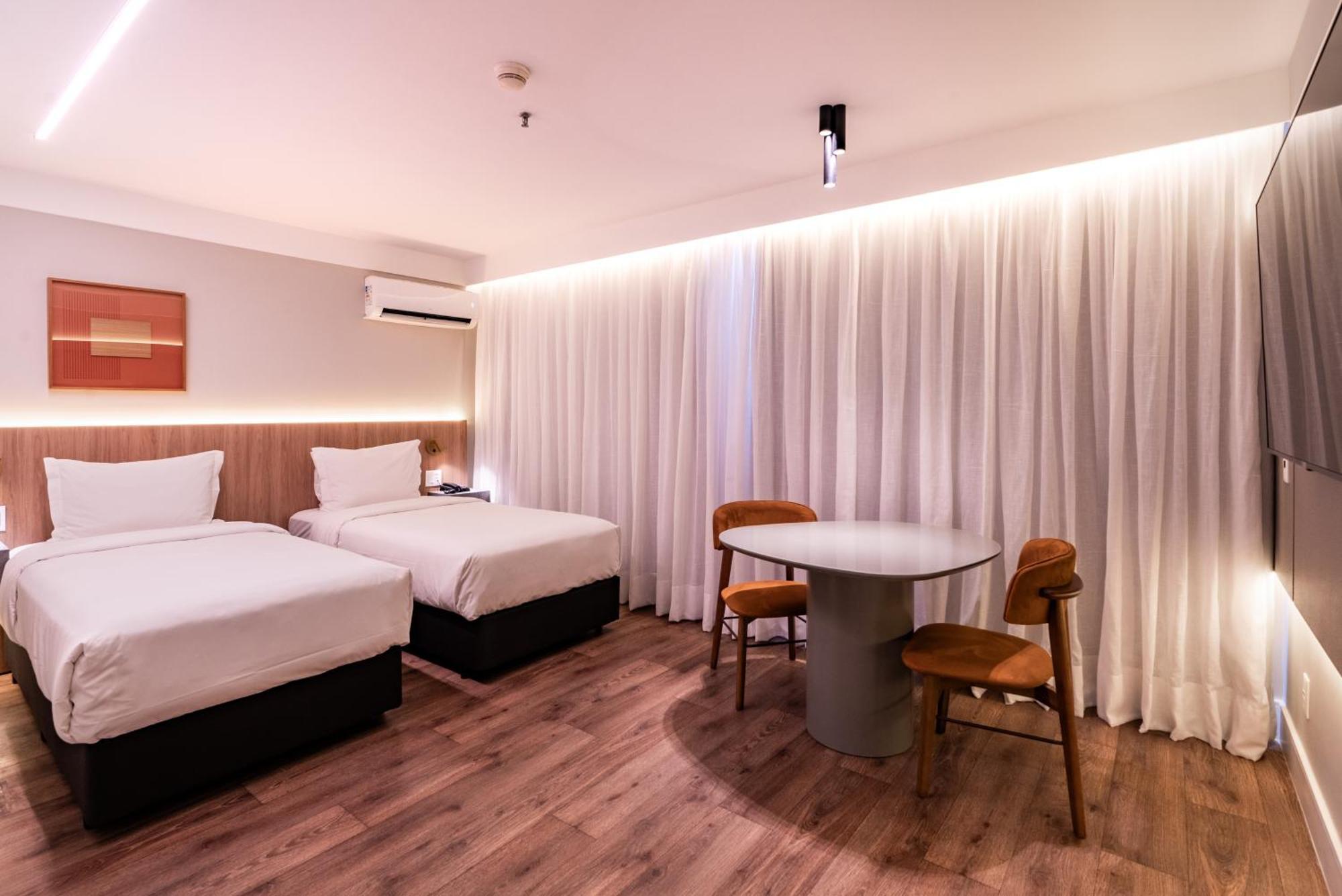 Deluxe Twin Room,1698900225:JPEG