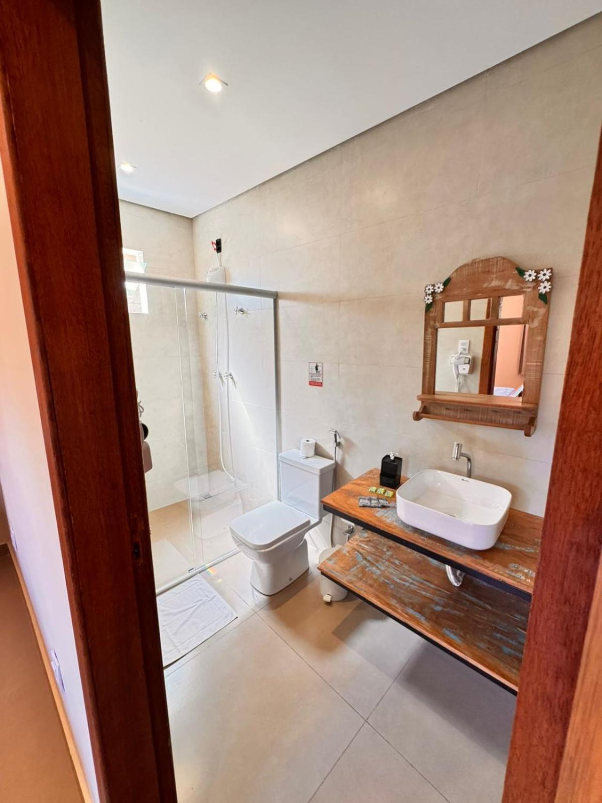 King Suite Pool View