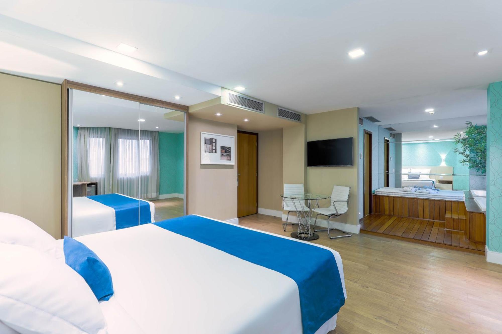 Spa Suite with King Bed
