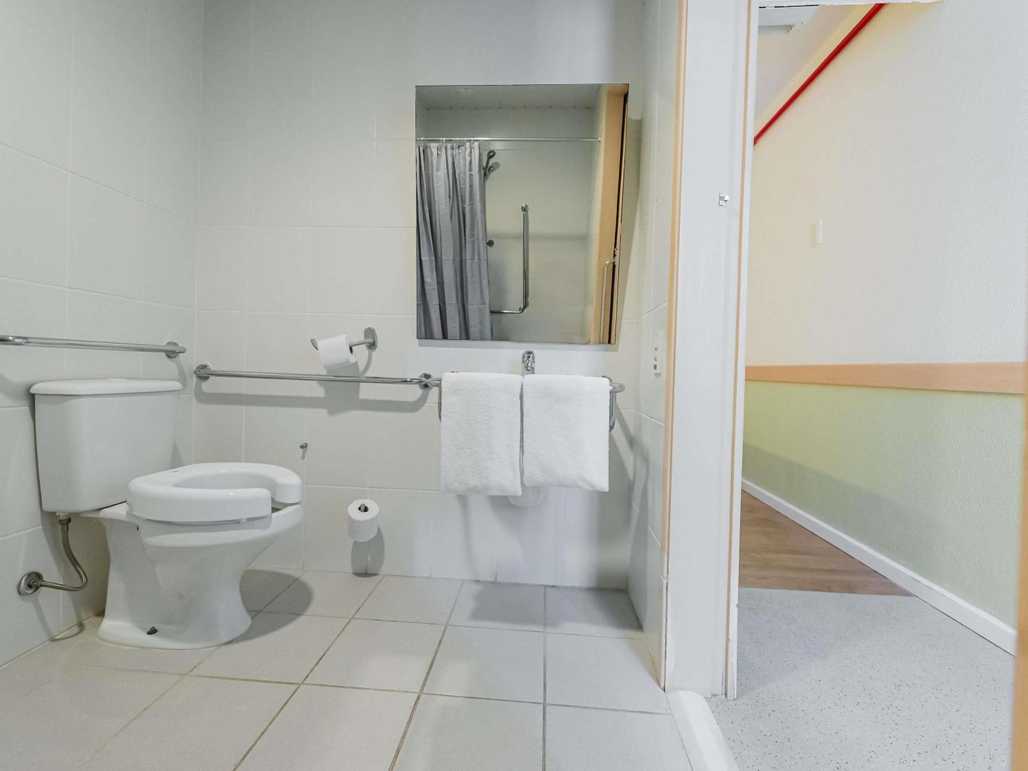 Standard Double Room - Disability Access,1705027920:JPEG