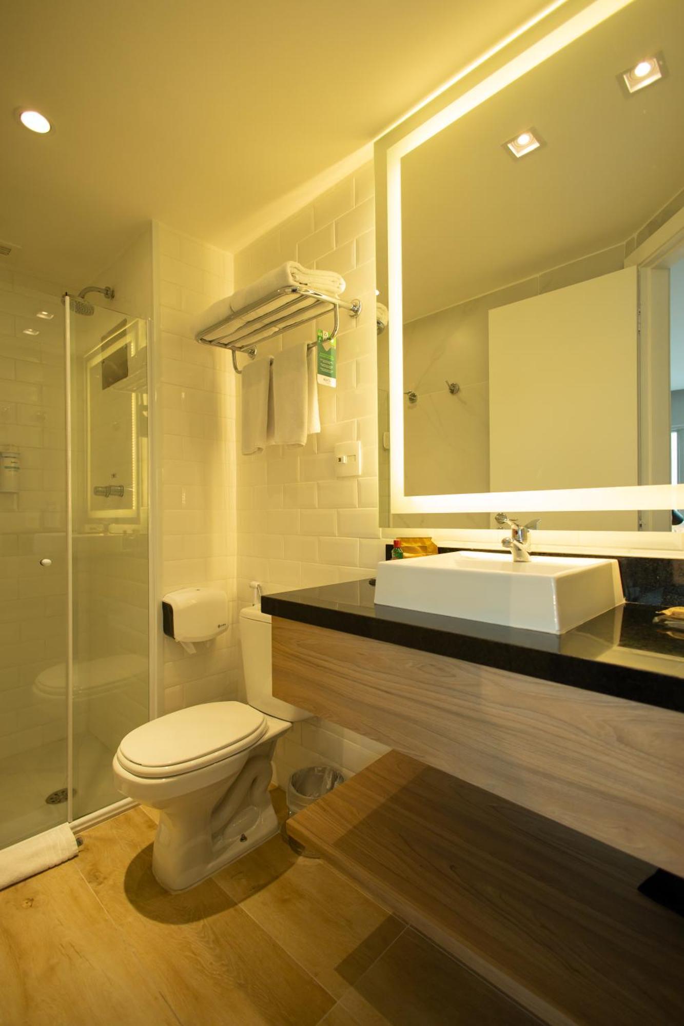 Luxury King Room,1710600540:JPEG