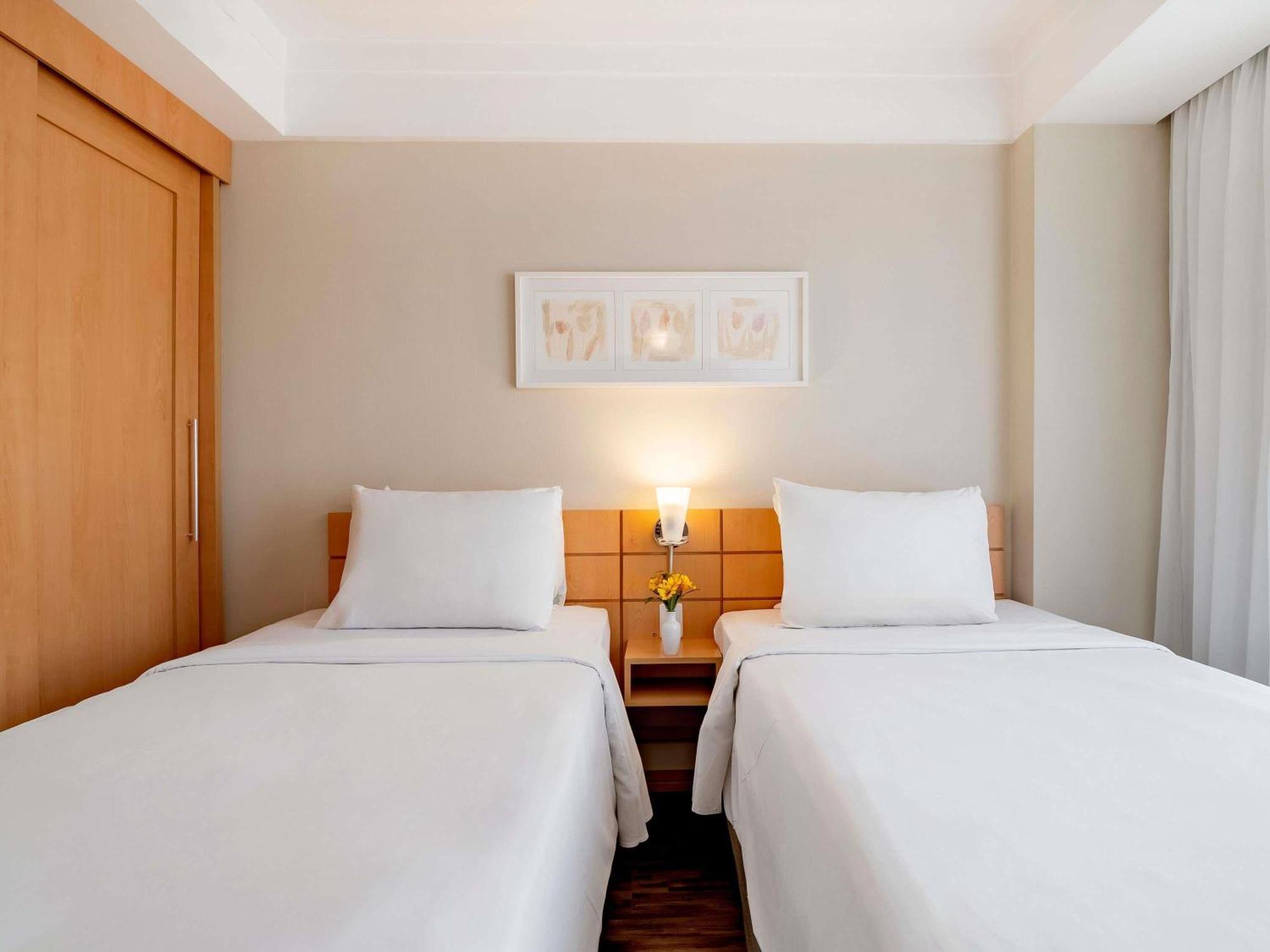 Standard room with Two twin beds and One sofa bed,1717011505:JPEG