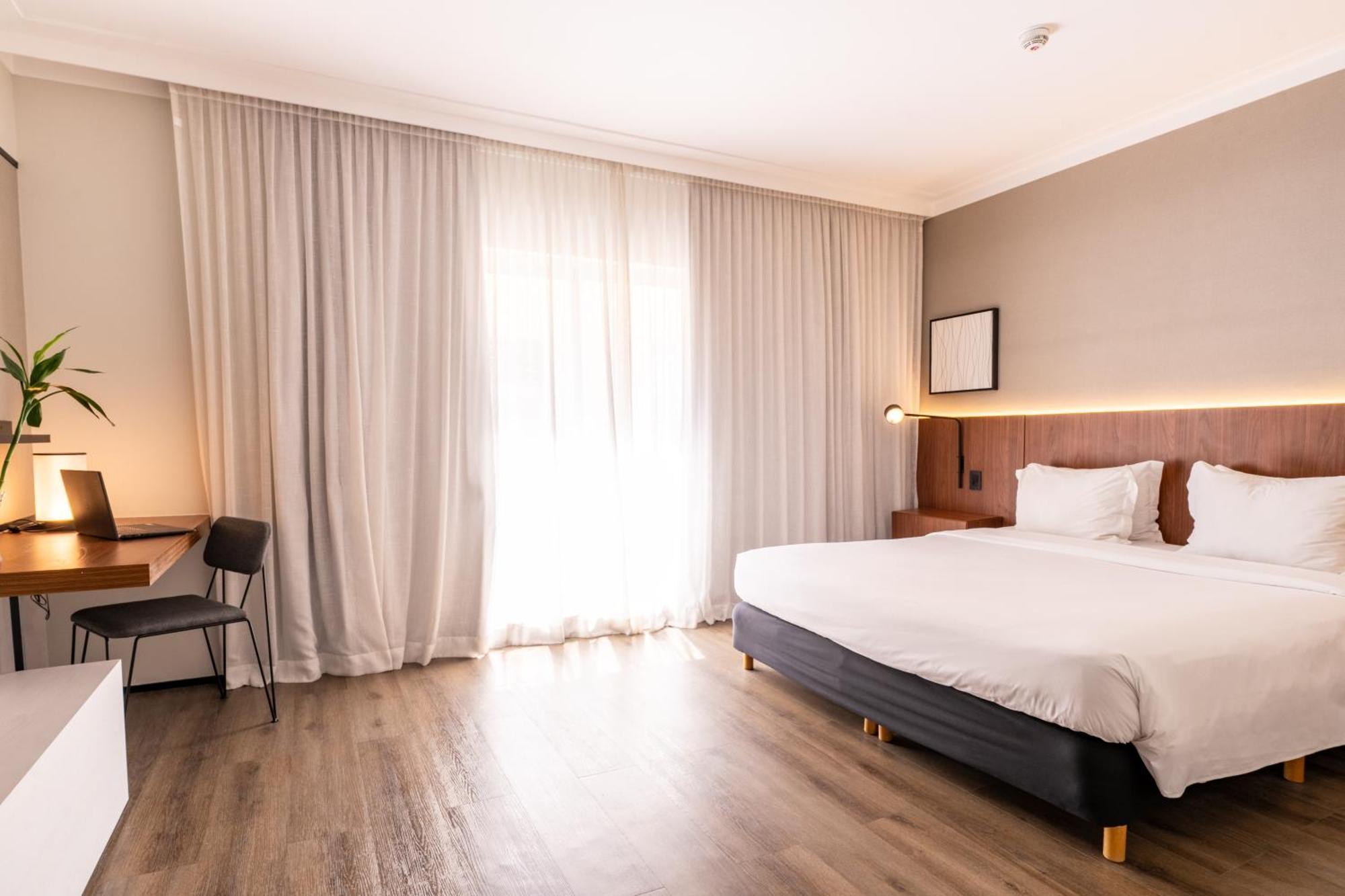 Luxo Casal - 1 Cama Queen
