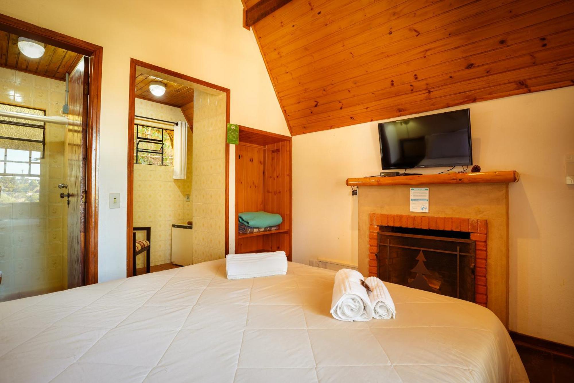 Chalet,1730068059:JPEG