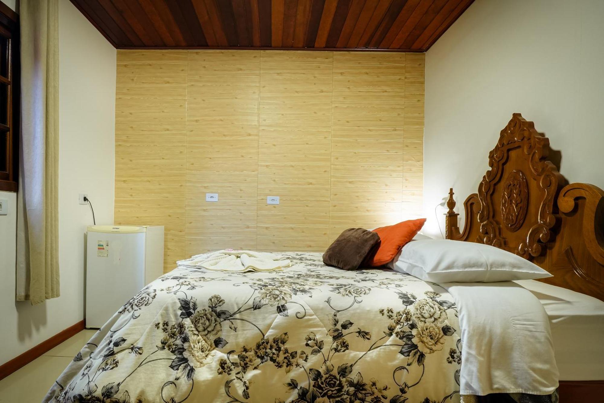 Quarto Duplo