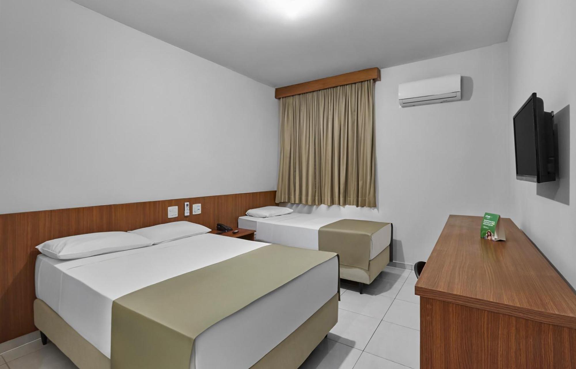 Standard Room,1742618710:JPEG