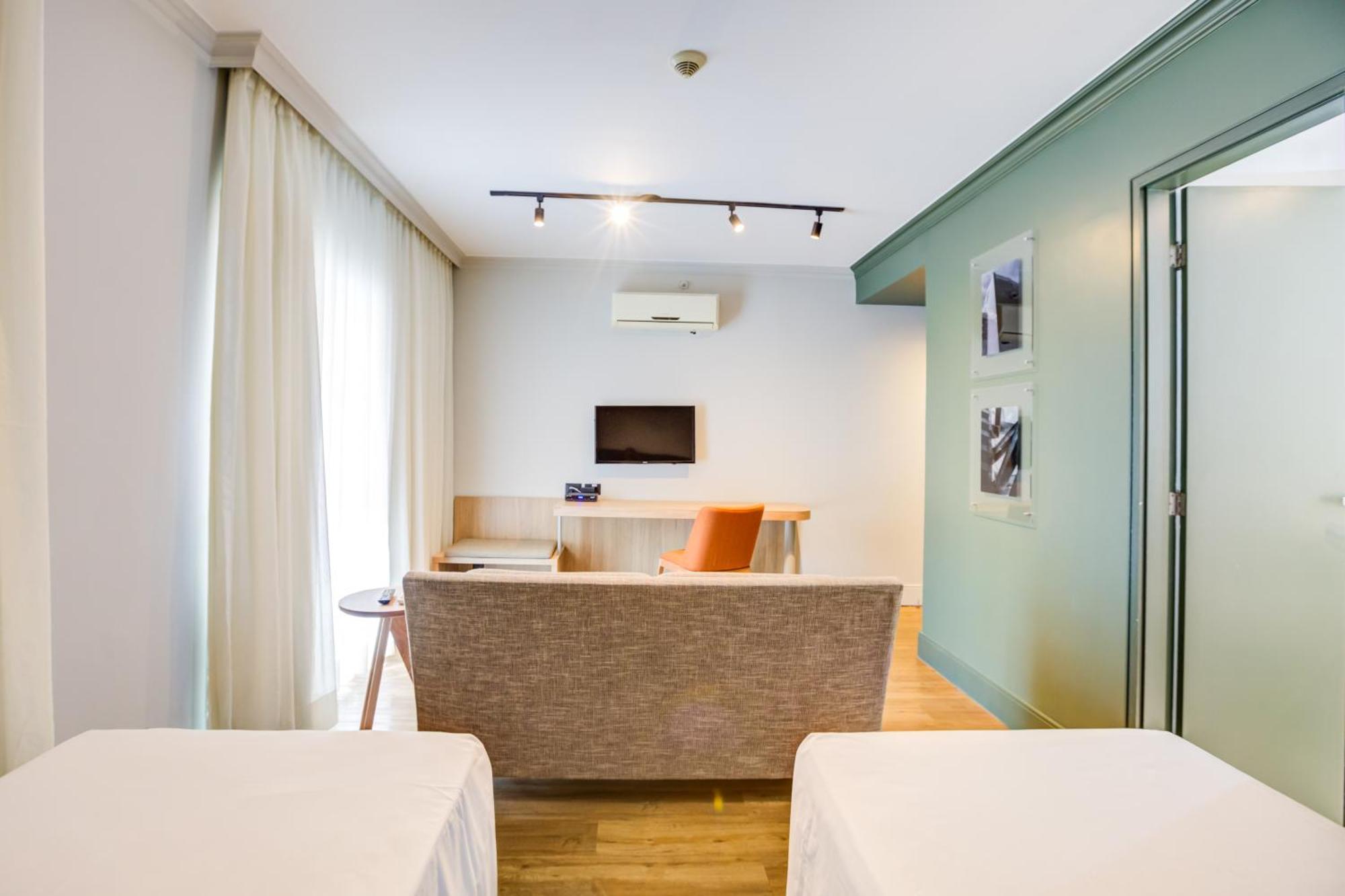 Superior Twin Room,1742682252:JPEG