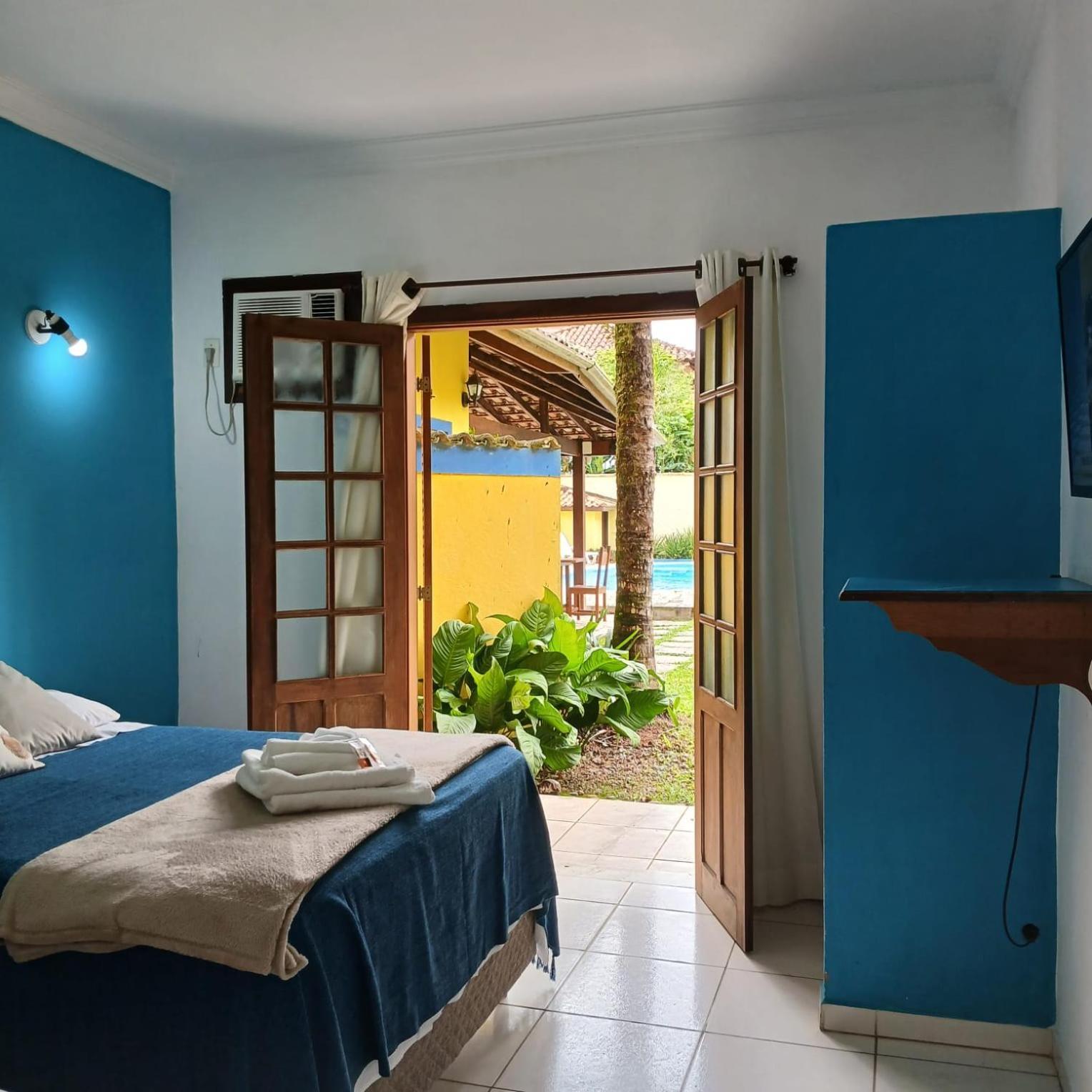 Standard Triple Room,1743024185:JPEG